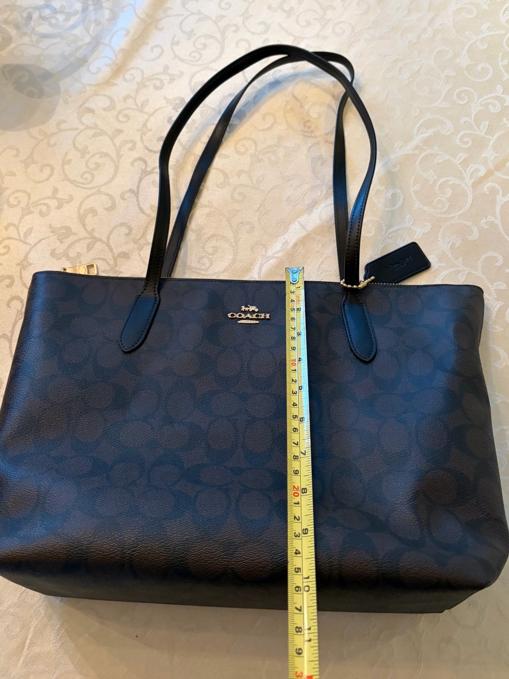 Coach Classic Brown 🤎 and Black 🖤 Signature Tote with Gold Logo and Hardware - Picture 10 of 13